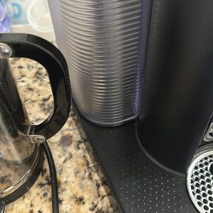 Nespresso overall good condition just needs to get rid of it by tomorrow.